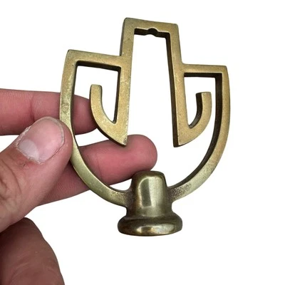  ¿Carácter chino oriental asiático vintage? Acabado de lámpara de latón de filigrana ornamentado Foto 1 de 2