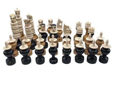 Antique Tarascan Pulpit Art Deco Style Carved Bone Chess 31 Pieces *See Descrip* - Image 1 of 4