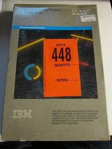 NOS 1987 SISTEMA OPERATIVO DISCO IBM 3,30 DISCHETTI IN SCATOLA - 3,5"" X 5,25" - Foto 1 di 3