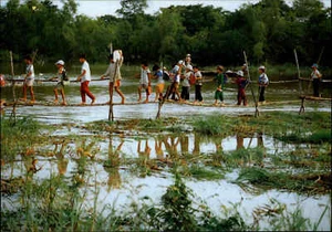 VIETNAM Postkarte Việt Nam Postcard Schulklasse "Time of end of classes", color - Picture 1 of 2