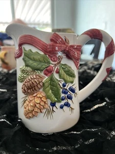 Otagiri Rose Baxter Christmas Creamer - Picture 1 of 4