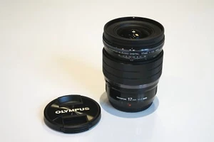 Olympus M.Zuiko digital ED 17 mm 1.2 PRO negro 17 mm f1,2 - Imagen 1 de 4