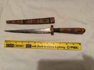Vintage Antique SOUTH AMERICAN INDIAN PRIMITIVE HAND MADE KNIFE W/WOOD SCABBARD - Picture 1 of 19