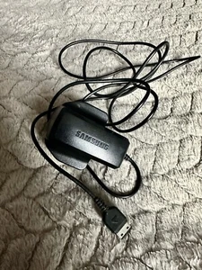 Samsung ATADS10UBE Power Adapter - Excellent Condition - Zdjęcie 1 z 3
