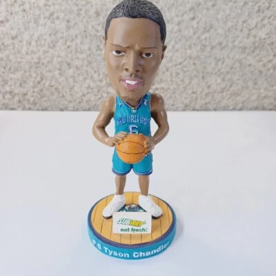 VTG New Orleans Hornets #6 Tyson Chandler Bobble Head NBA Basketball Bobblehead - Image 1 of 4