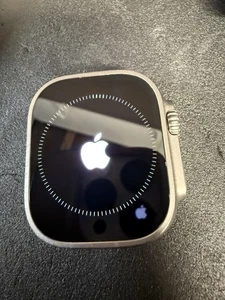 Apple Watch Ultra 2 [GPS + Cellular 49mm] Smartwatch with Rugged Titanium Case & - Photo 1 sur 5