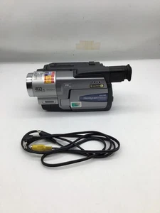 Sony CCD-TRV68 Hi8Handycam Camcorder 20x mit Ladegerät (getestet/funktioniert) - Bild 1 von 12