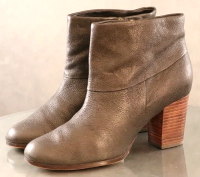 Cole Haan Nik Air Women's Heeled Booties Boots Size 8.5 B Leather Black D38424 - Image 1 of 4