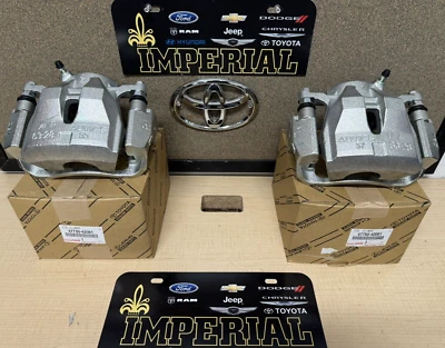 2011-2016 SCION TC FRONT OEM BRAKE CALIPERS WITH PISTONS NEW GENUINE - Image 1 of 4