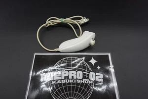 Nintendo Wii / Wii U -- Wii Nunchuck Controller White -- JAPAN Game. 47935 - Picture 1 of 11