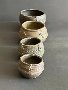 ANTIGUA OLLA/VASIJA DE BRONCE PÁTINA FIGURA TRIBAL RICA 4 PIEZAS. - Imagen 1 de 13