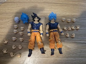 Demonical fit qoku blue &Demonical fit goku Oman As Seen In Photos - Bild 1 von 7
