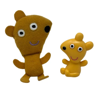 PEPPA 猪套装 2 泰迪熊 2 英寸迷你黄色 PVC 3.5 英寸毛绒金色玩偶玩具 HTF — 第 1/4 张图片