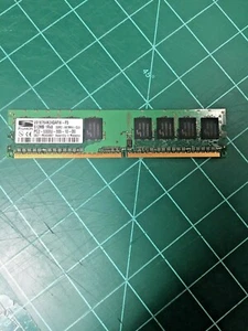 PROMOS V916764K24QAFW-F5 512MB 1Rx8 DDR2 667Mhz PC2 5300U-12-D0 Memory - Picture 1 of 3