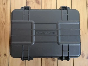 Vanguard Supreme 40D Hard Carry Case With Divider Bag - Picture 1 of 6
