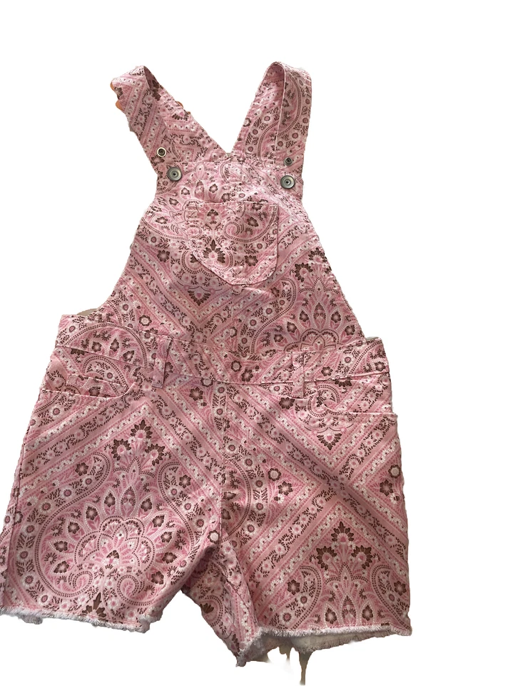 Girls Children’s PlaceFloral  Jean Overalls Size 6-7 NWOT pink - Image 1 of 3