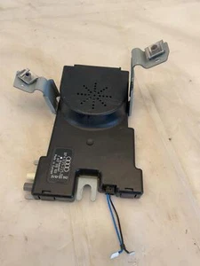 2011 AUDI A3 Antenna Amplifier Booster Control Module Unit PIN 8P4035225D - Bild 1 von 12
