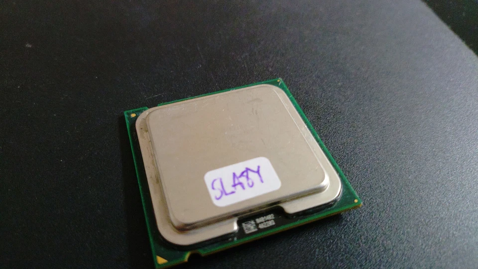 {Intel} Pentium Dual-Core E2180 2GHz Socket LGA775 CPU {SLA8Y} - Image 1 of 1