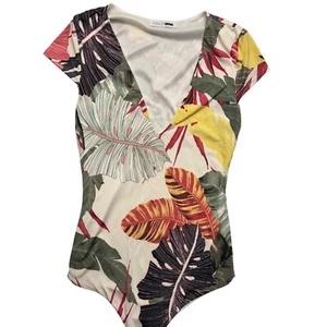 Fashion Nova Floral Bodysuit Deep V-Neck Short Sleeve Tropical Print S - Picture 1 of 6