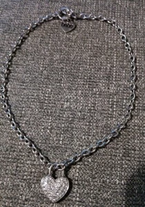 Collar colgante corazón Bebe dije pedrería tono plateado 15 pulgadas amor - Imagen 1 de 5