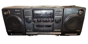 Sony CFD-440 Ghettoblaster Mega Bass, AM/FM, CD & Kassette mit abnehmbaren Lautsprechern GEBRAUCHT) - Bild 1 von 7