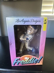 Freddie Freeman 2022 LA Los Angeles Dodgers Bobblehead SGA "Freddie Vibes Only" - Picture 1 of 3