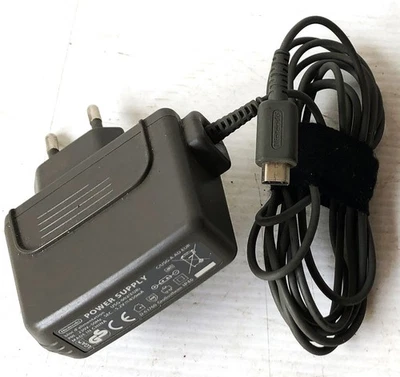 Caricabatteria Alimentatore Per Nintendo - Immagine 1 di 2