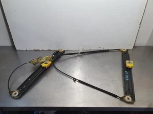 AUDI A6 LEFT FRONT WINDOW REG ONLY 4FO837461 C6, VIN WAUZZZ4F... - Picture 1 of 5