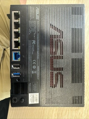 ASUS RT-AC56R AC1200 Dual-Band Gigabit WiFi Router – 4 LAN, USB 3.0 - Image 1 of 2