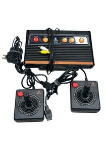 Atari Flashback 8 Plug Play Console System Bundle w/105 Built-In Games - Tested