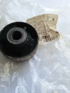 Genuine Audi / VW Suspension Control Arm Bushing 5Q0407183L - Picture 1 of 4