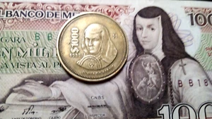 1980'S Mexico 1000 Pesos Juana De Asbaje Mexican banknote  and coin - Picture 1 of 4
