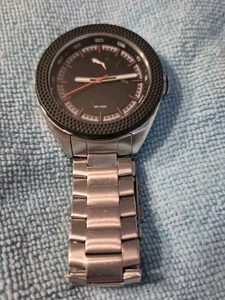 Reloj Marca Puma 47mm Estuche SS Pulsera Batería Nueva LEER DETALLES - Imagen 1 de 7
