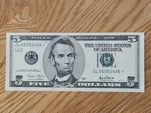 2001 $5 "STAR NOTE" UNC/GEM SAN FRANCISCO CL05052426* 1 OF 3 CONS SERIAL NUMBERS - Picture 1 of 5