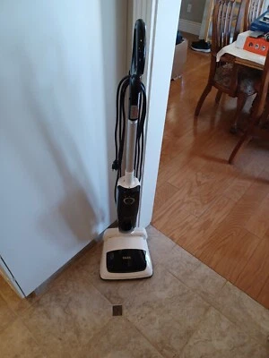 Haan Steam Vacuum Cleaner Model Sv-60 Steam-Vac - Image 1 of 4