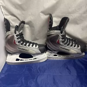Bauer Vapor X50 pattini da ghiaccio hockey taglia junior 2EE EUR 35 scarpa 3 velocità luce TUUK - Foto 1 di 16