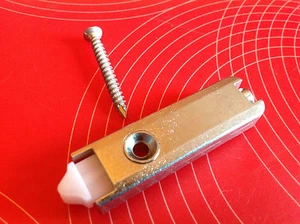 MACO Schnäpper 20010 + Schraube Balkontür Terassentür 27484 52502 Schnapper NEU - Bild 1 von 4
