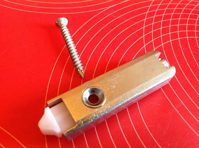 MACO Schnäpper 20010 + Schraube Balkontür Terassentür 27484 52502  Schnapper NEU - Bild 1 von 4