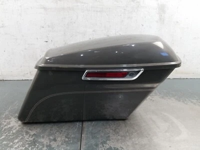 2018 17 - 23 Harley Davidson Road Glide Ultra Right Saddle Bag / Lid  #5638 P4 - Image 1 of 4