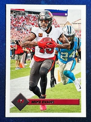 Mike Evans 2023 Donruss 1993 Retro Throwback #R93-35 Tampa Bay Buccaneers - Image 1 of 2