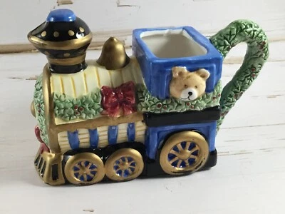 Tren Crema Con Oso Jarra Cerámica Vacaciones Navidad  Foto 1 de 4