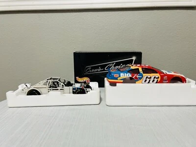 Coche fundido a presión Hot Wheels Crew's Choice escala 1:24 #66 Big K-Mart 1999 Taurus HW Foto 1 de 4