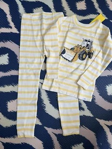 🌱ORGANIC🌱 Baby Gap | Tractor PJ Set Sz 4yrs - +Loving Kindness Everyday - Picture 1 of 15