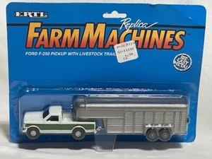 1993 ERTL Ford F250 Pickup & Livestock Trailer, White & Green, 1/64,NIB - Picture 1 of 3