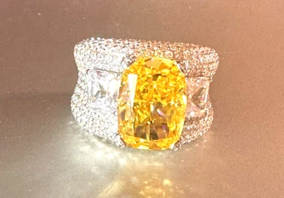 Anillo de diamantes amarillos vivos de lujo natural de gran tamaño de Bélgica D VVS Foto 1 de 4