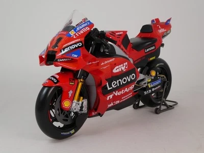 MAISTO 1:6 MOTO DIE CAST DUCATI DESMOSEDICI GP 2024 #1 F. BAGNAIA     ART  32245 - Immagine 1 di 3