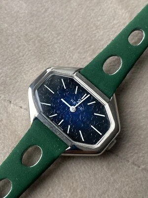 RARO Reloj Revue Vintage, Cuerda Manual, Stock Antiguo Nuevo Foto 1 de 4