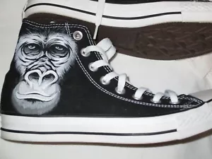 Neu maßgefertigte Converse schwarze hohe Turnschuhe Herren 7 Damen 9 Gorilla Planet der Affen - Bild 1 von 13