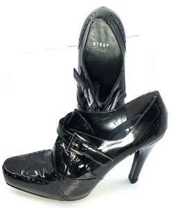 Stuart Weitzman Pumps Damen 6,5 M schwarz Lack Budapester Shootie Absatz Schuhe Spanien - Bild 1 von 12