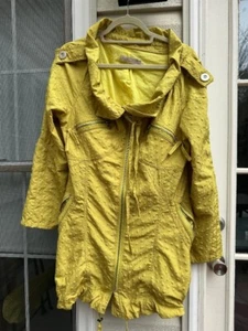ET DIEU CREA LA FEMME Trench Coat, Mustard, Ruffled Collar, Euro Size 42 / US 6 - Picture 1 of 6